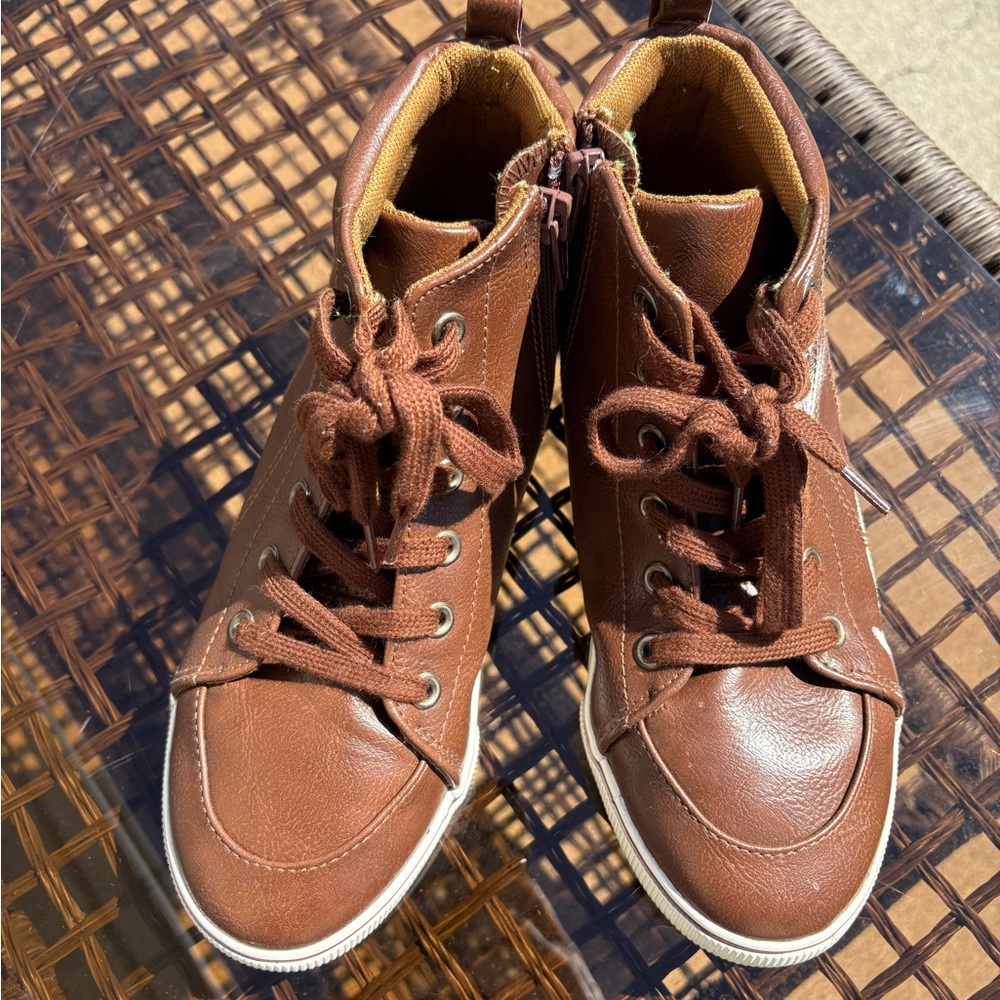 Men's Brown High-Top Sneakers